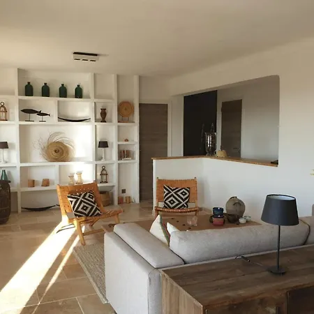 Modern House With Pool And Beautiful Terrace Sea View - Benakey Villa